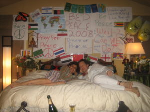 Ed-Hale-Bed-Peace-Gaza-Photos